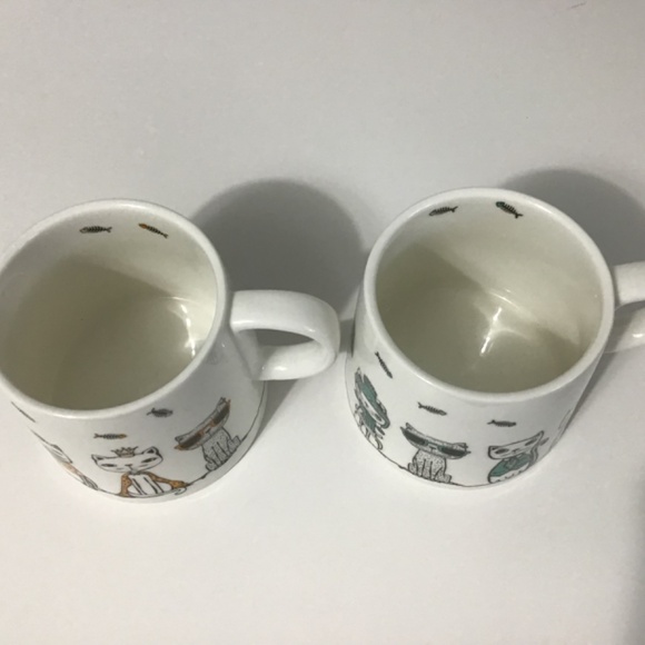 VTG Paws Cafe BIA Cordon Bleu Whimsical Cat Mugs Set of 2 - Picture 3 of 8